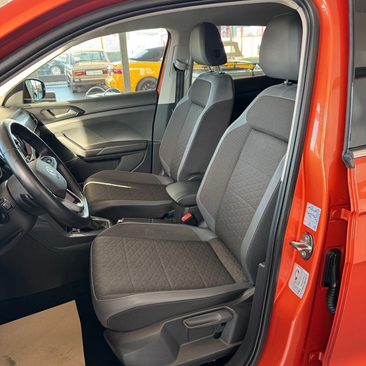 Volkswagen T-Cross Style 1.0 TSI foto 8