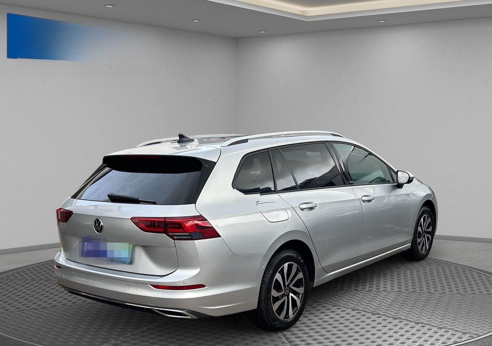 Volkswagen Golf VIII Variant 2.0 TDI Active LED+NAVI+ACC foto 3