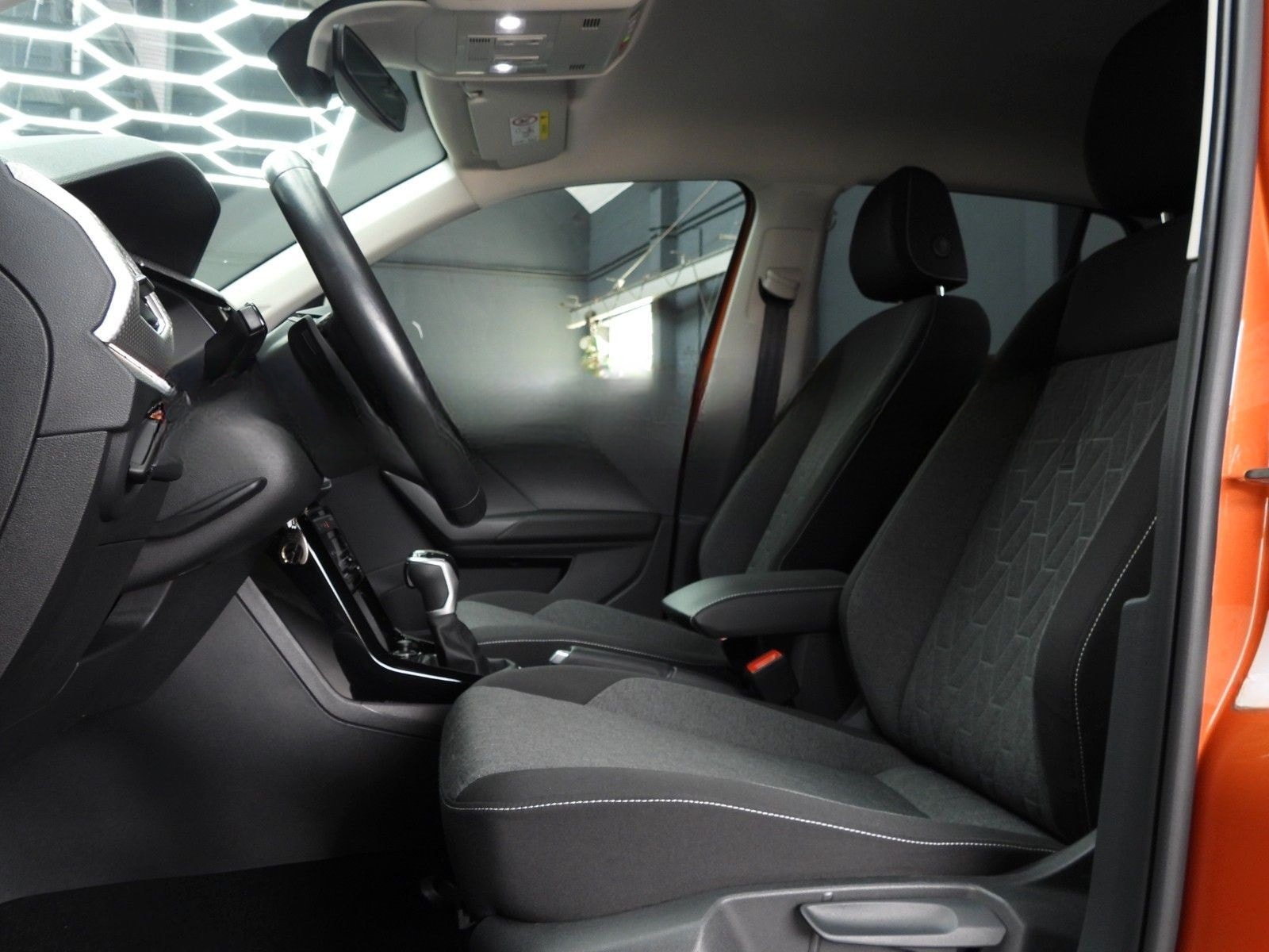 Volkswagen T-CROSS 1.0 TSI MOVE foto 10