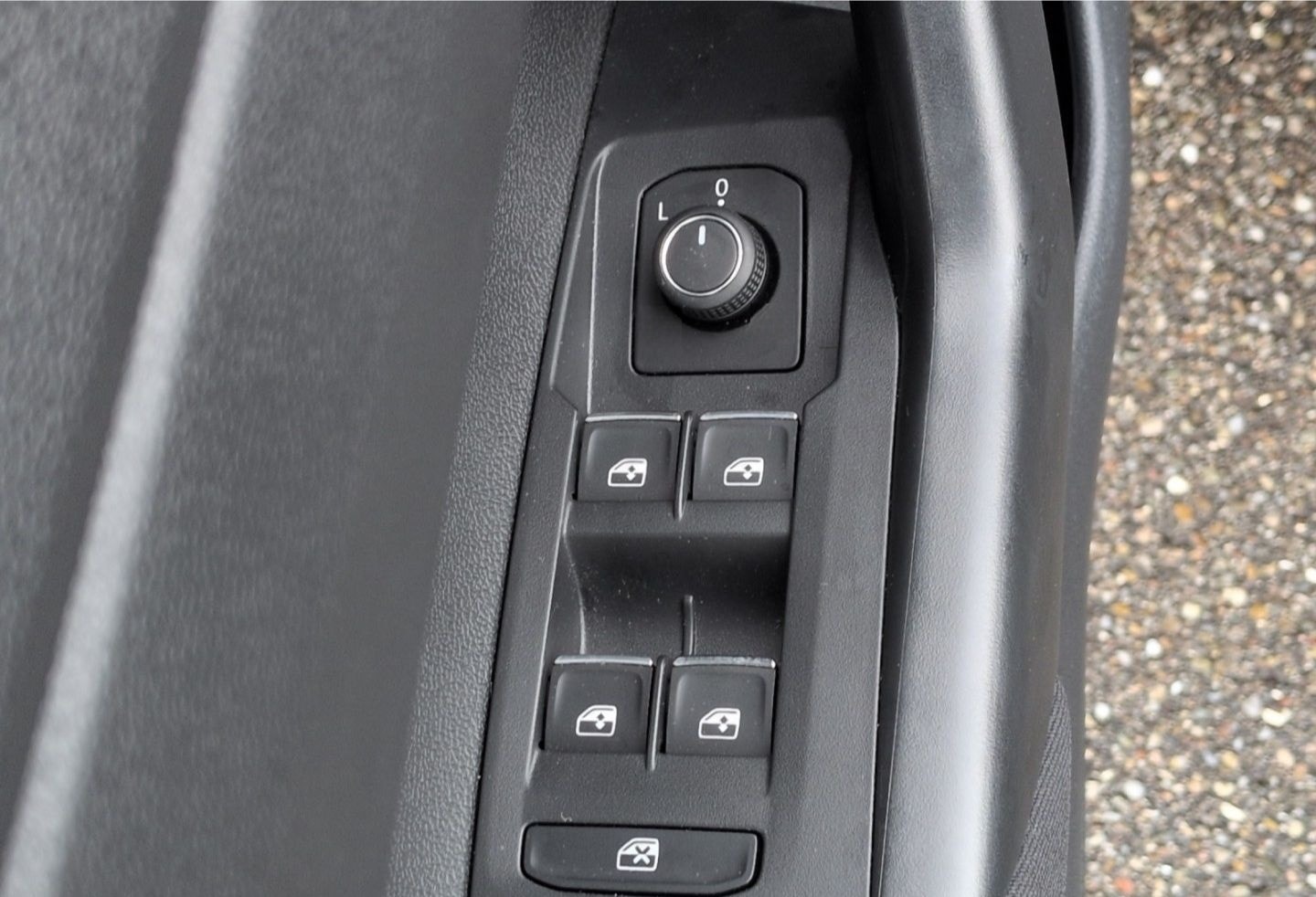 Volkswagen Taigo MOVE TSI*LED SHZ digCockp VKZ-Erk AppConn foto 17