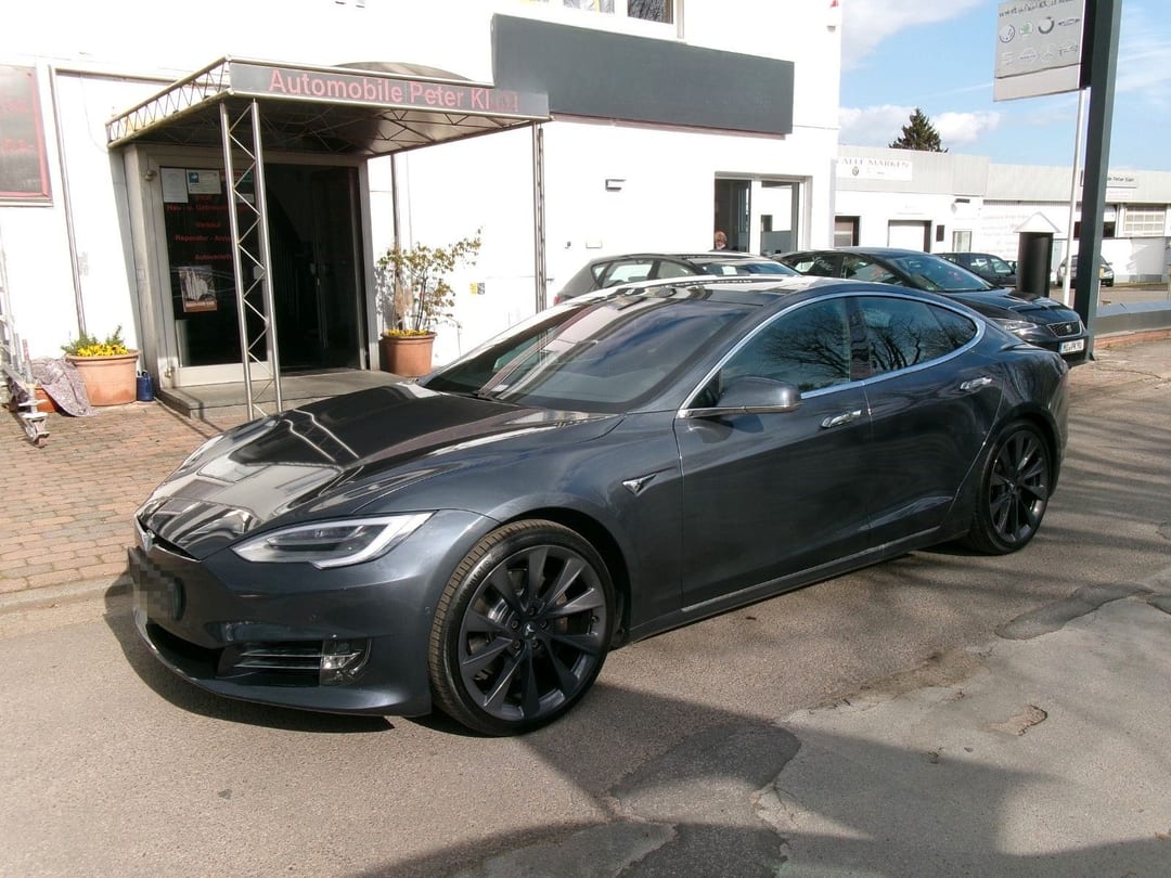 Tesla Model S 100D 2017