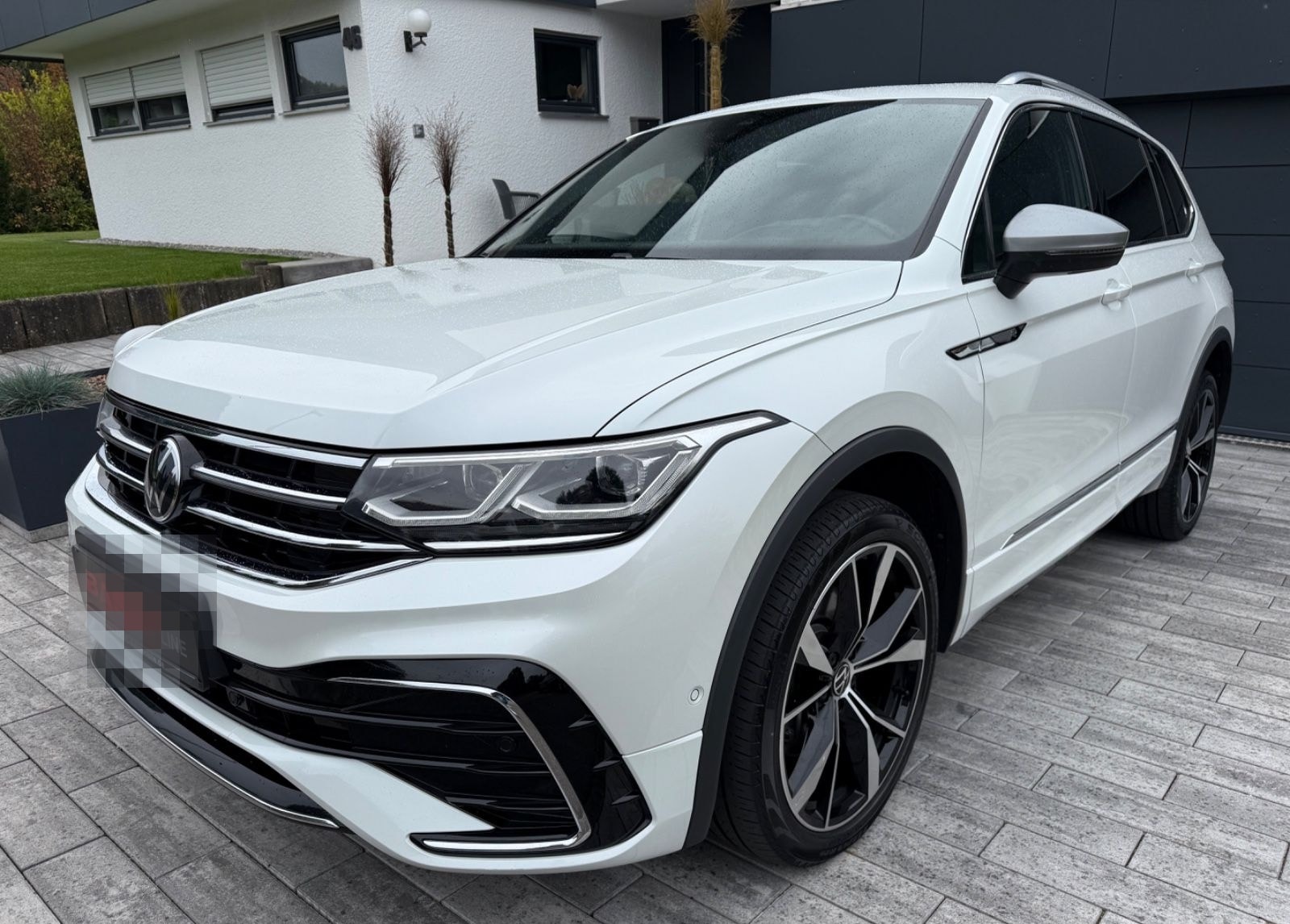 Volkswagen Tiguan Allspace R-Line Pano ActiveDsp HeadUp foto 1