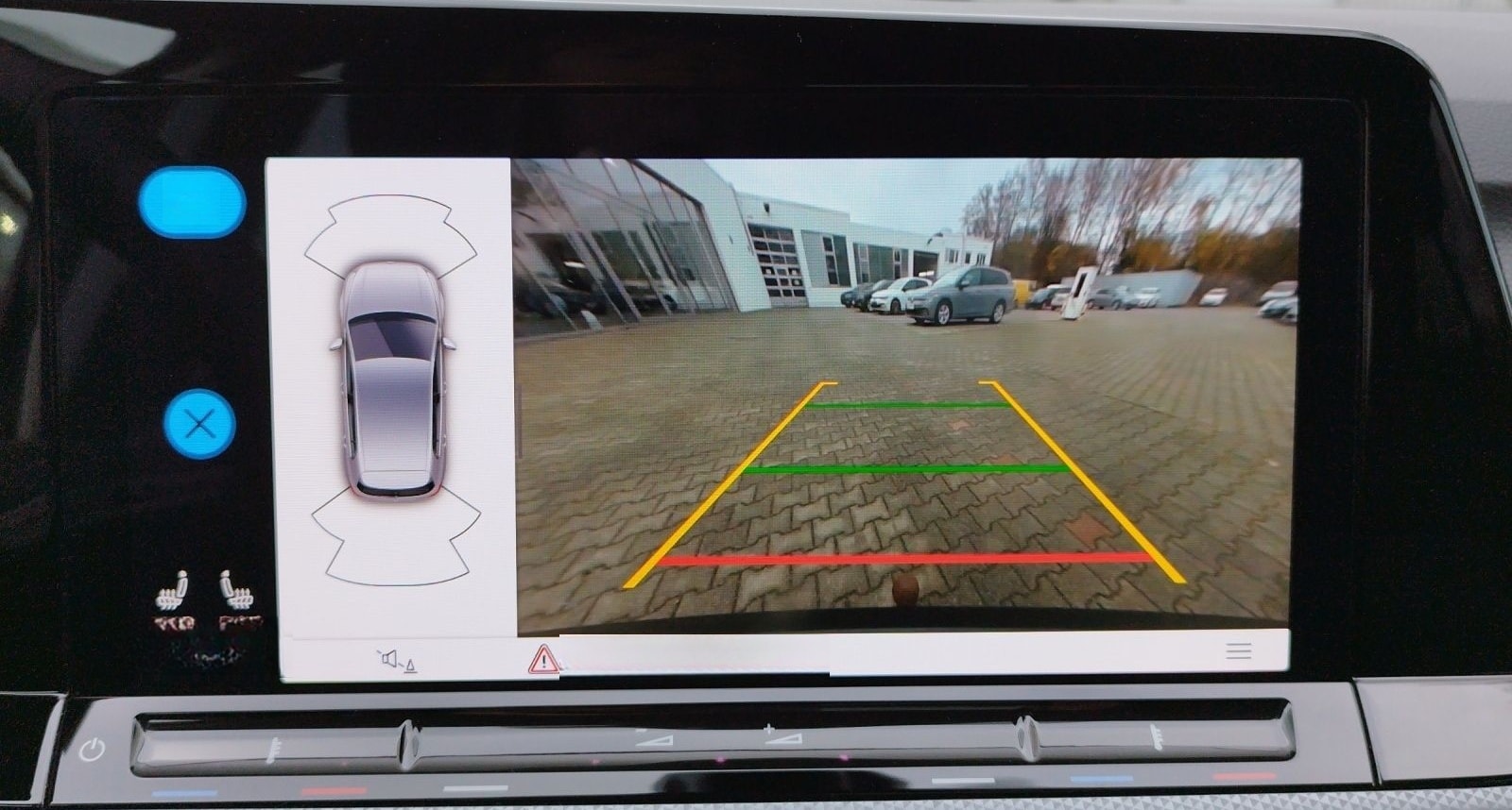 Volkswagen Golf VIII Active 1.5 TSI AHK/LED+/RFK/SHZ/DAB+ foto 18