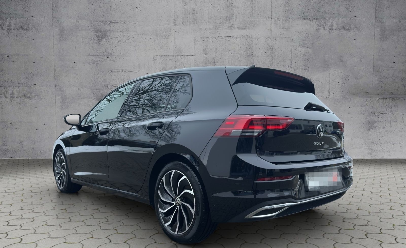 Volkswagen Golf VIII Active 1.5 TSI AHK/LED+/RFK/SHZ/DAB+ foto 3