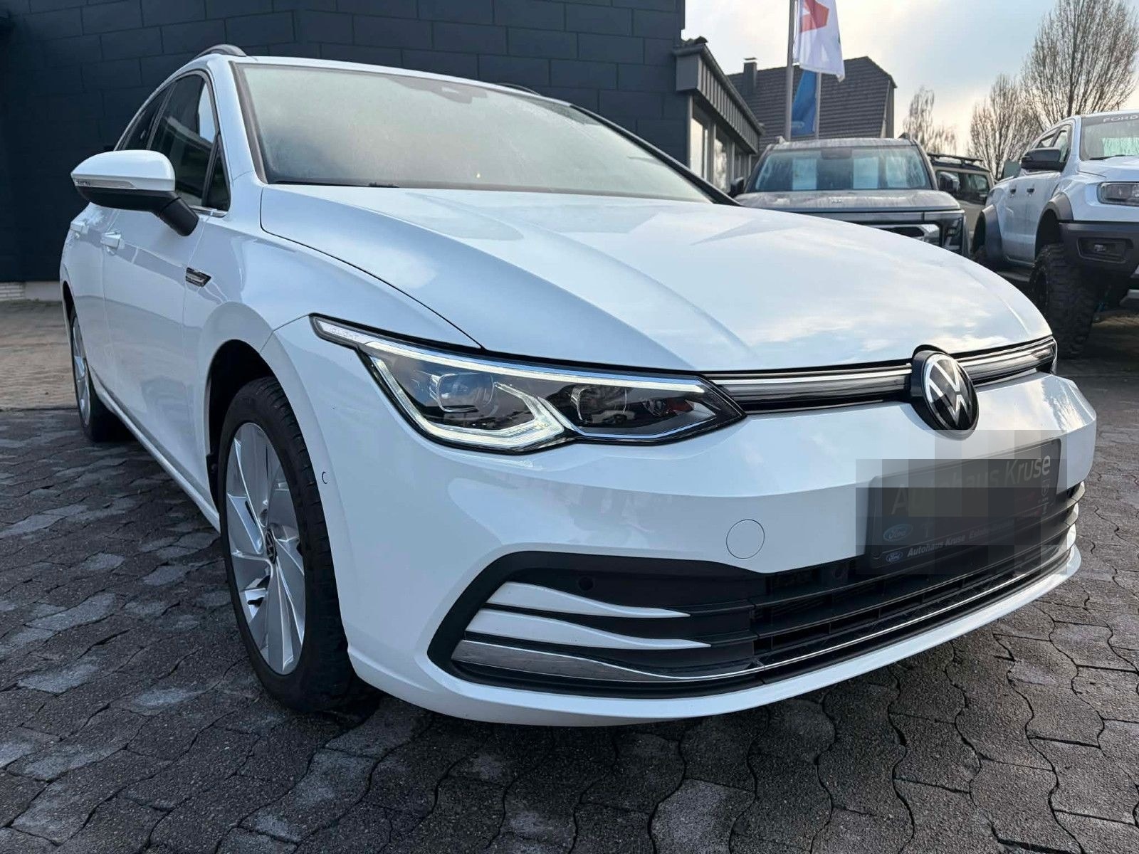 Volkswagen Golf VIII Variant Style foto 1