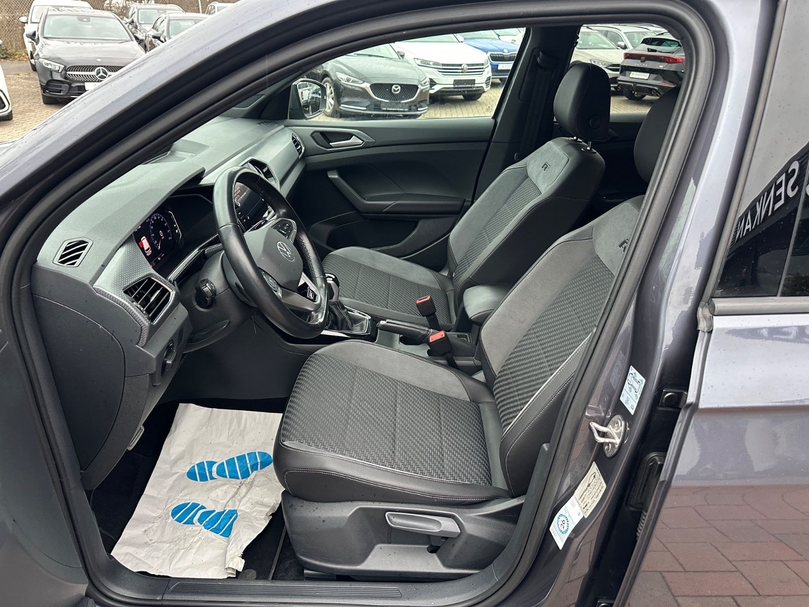 Volkswagen T-Cross 1.5 TSI DSG R-LINE*VIRTUAL*R-CAM*ACC*NAV foto 17