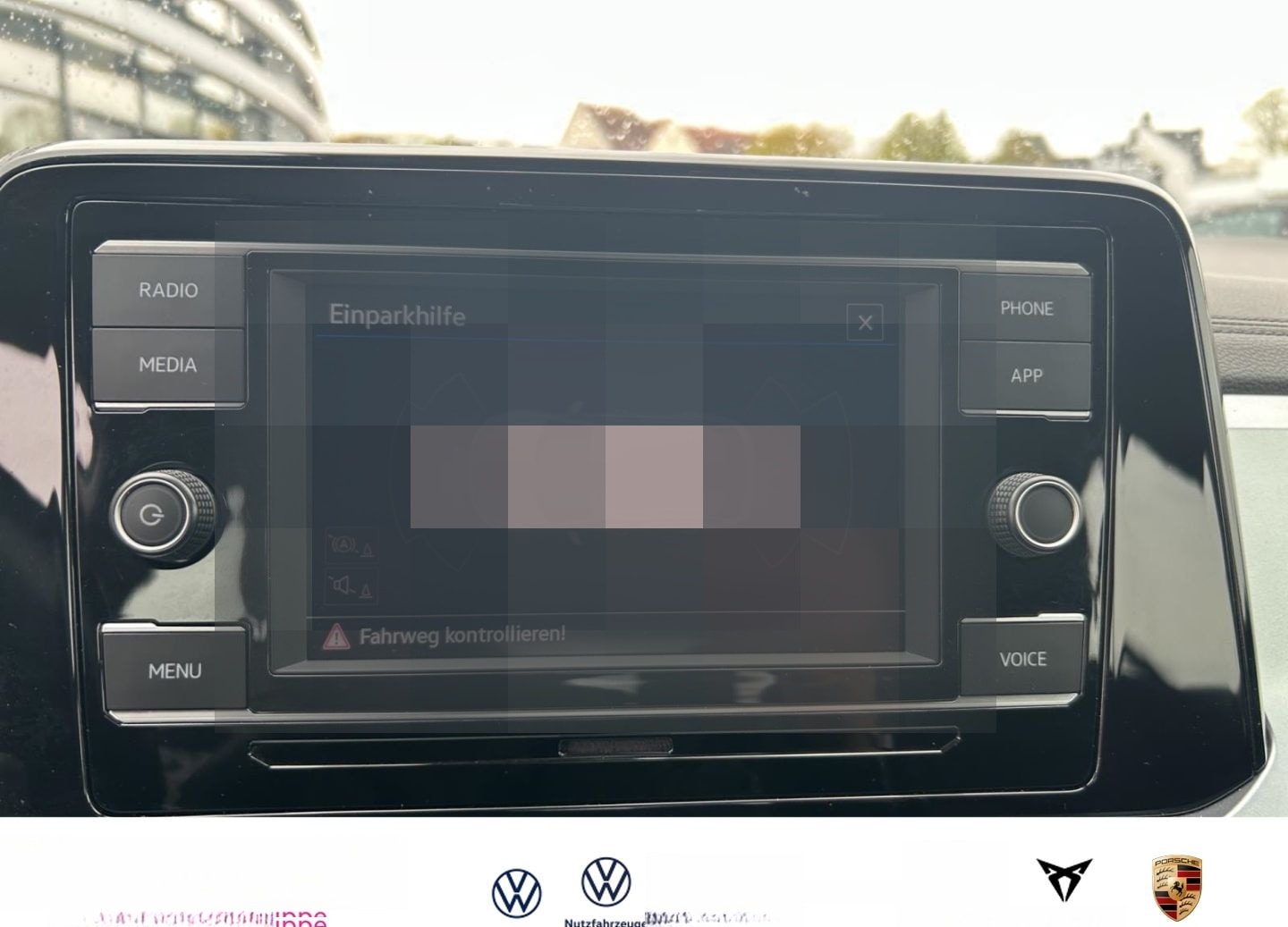 Volkswagen T-Roc 1.0 Life+LED+PDC+USB foto 16