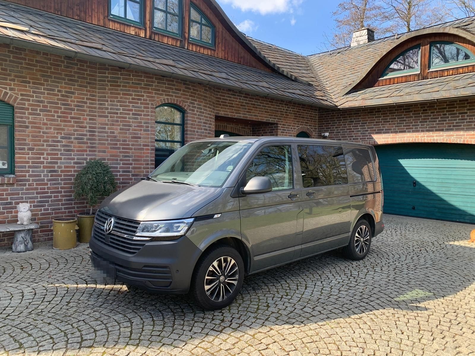 Volkswagen T6.1 Transporter 4 MOTION/LED/NAVI/ACC/DSG/AHK foto 1