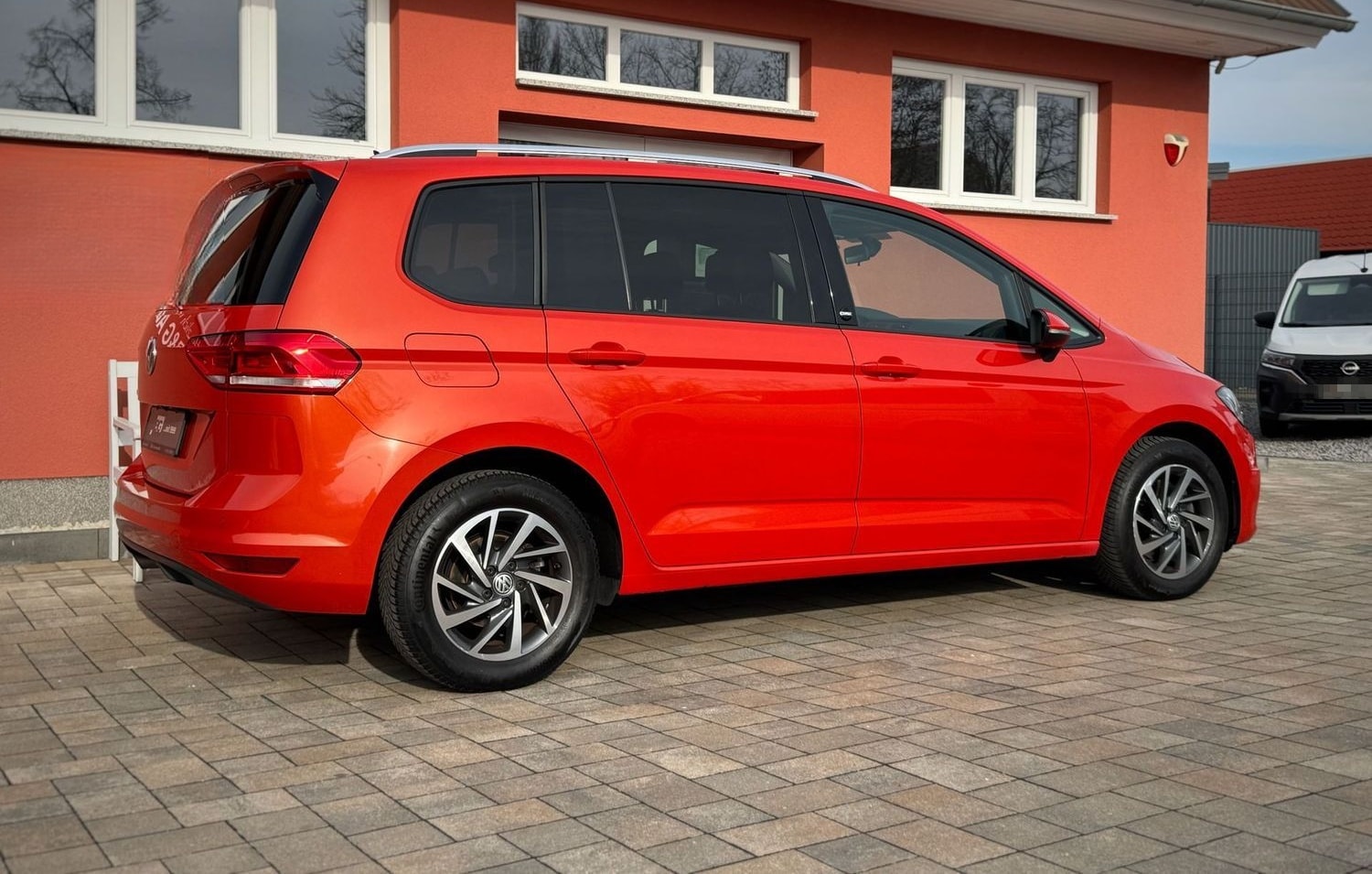 Volkswagen Touran Sound*DSG*7Sitze*Garantie*4xSitzheizung* foto 4