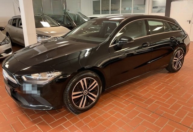 Mercedes-Benz CLA 180 Shooting Brake Navi,Rückfahrkamera,MBUX foto 1