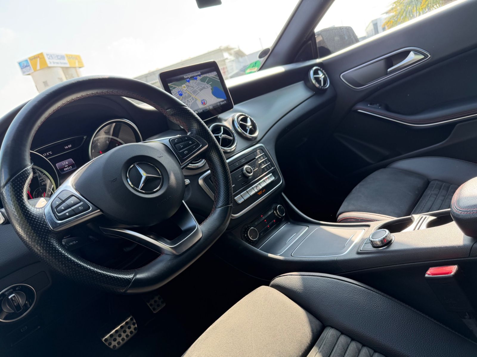Mercedes-Benz CLA 180 AMG SHZ Klima Edition LED HP TFT 19Zoll foto 11