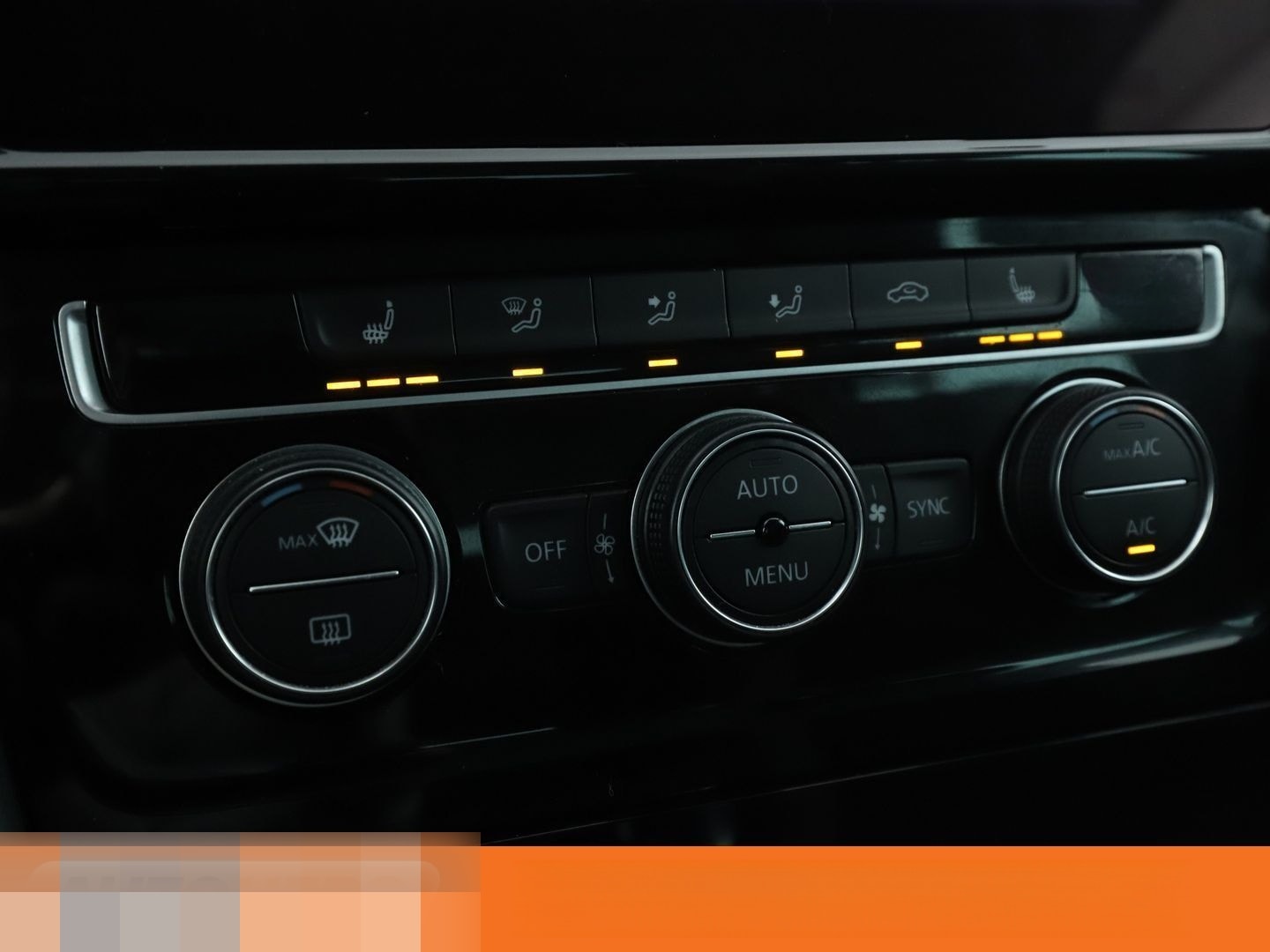 Volkswagen Golf VII 2.0 TDI Highline BMT*NAVI*LED*PDC*SHZ* foto 23