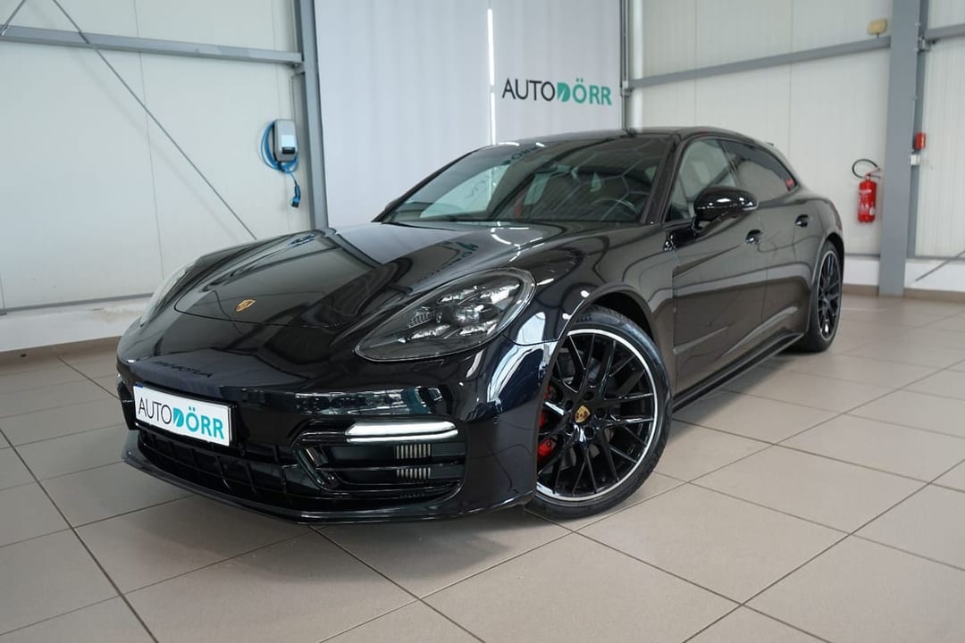 Porsche Panamera Sport Turismo GTS Approved 2020