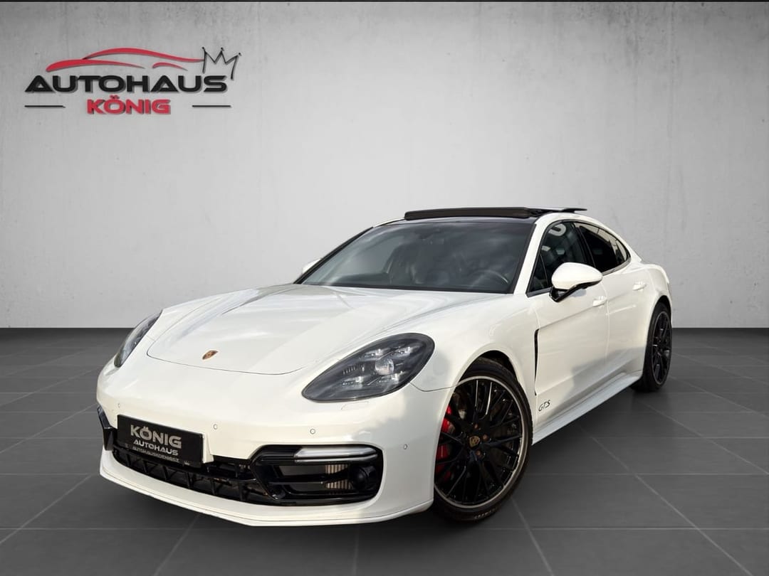Porsche Panamera GTS 2018