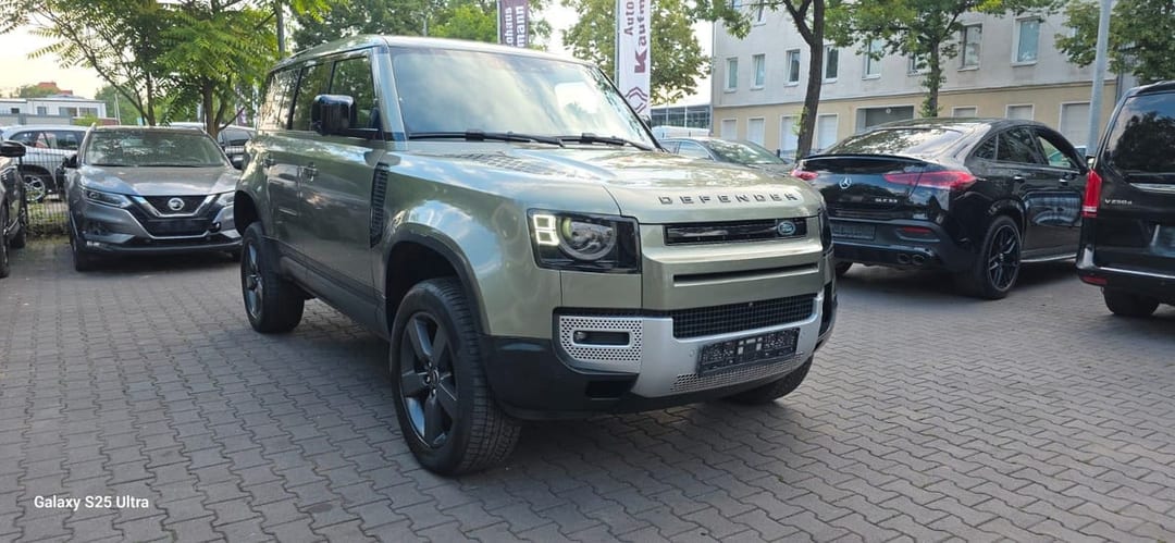 Land Rover Defender 110 3.0d I6mhev X-Dynamic SE 2021