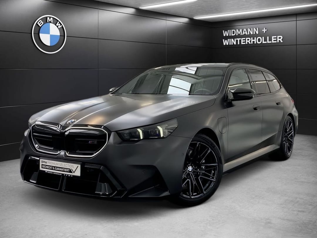 BMW M5 xDrive Touring M Drive Pro 2025