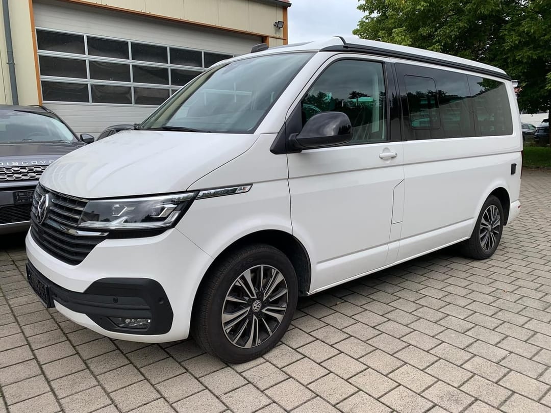 Volkswagen T6.1 California Beach 4Motion 2021