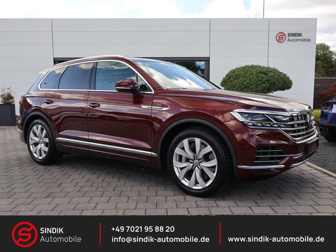 Volkswagen Touareg V8 Atmosphere 4M EXCLUSIVE Pano-AHK-HdUp 2019