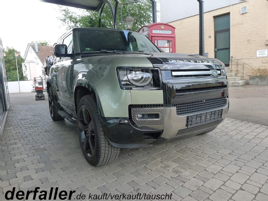 Land Rover Defender 90 400 X Dynamic 6 2021