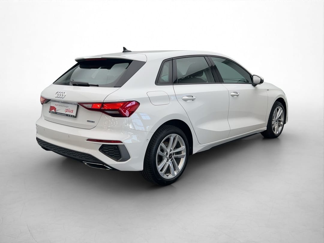 Audi A3 Sportback 40 TDI qu S 2022