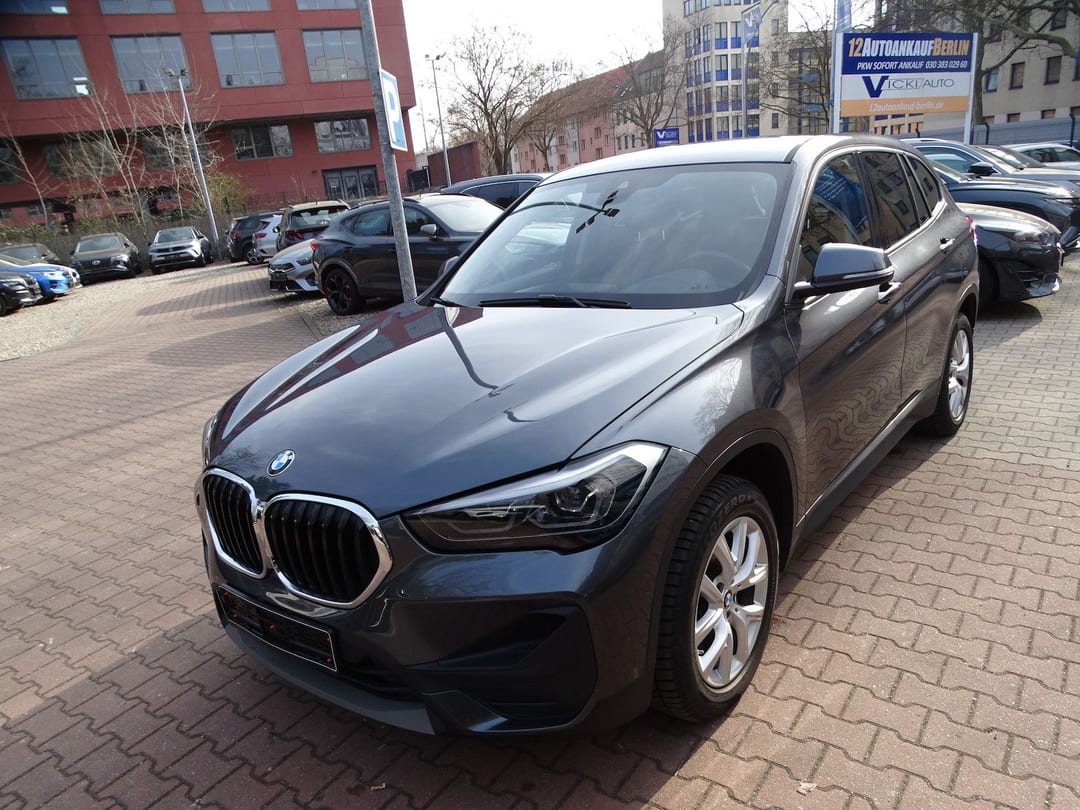 BMW X1 sDrive 18 i Advantage Steptronic 2022