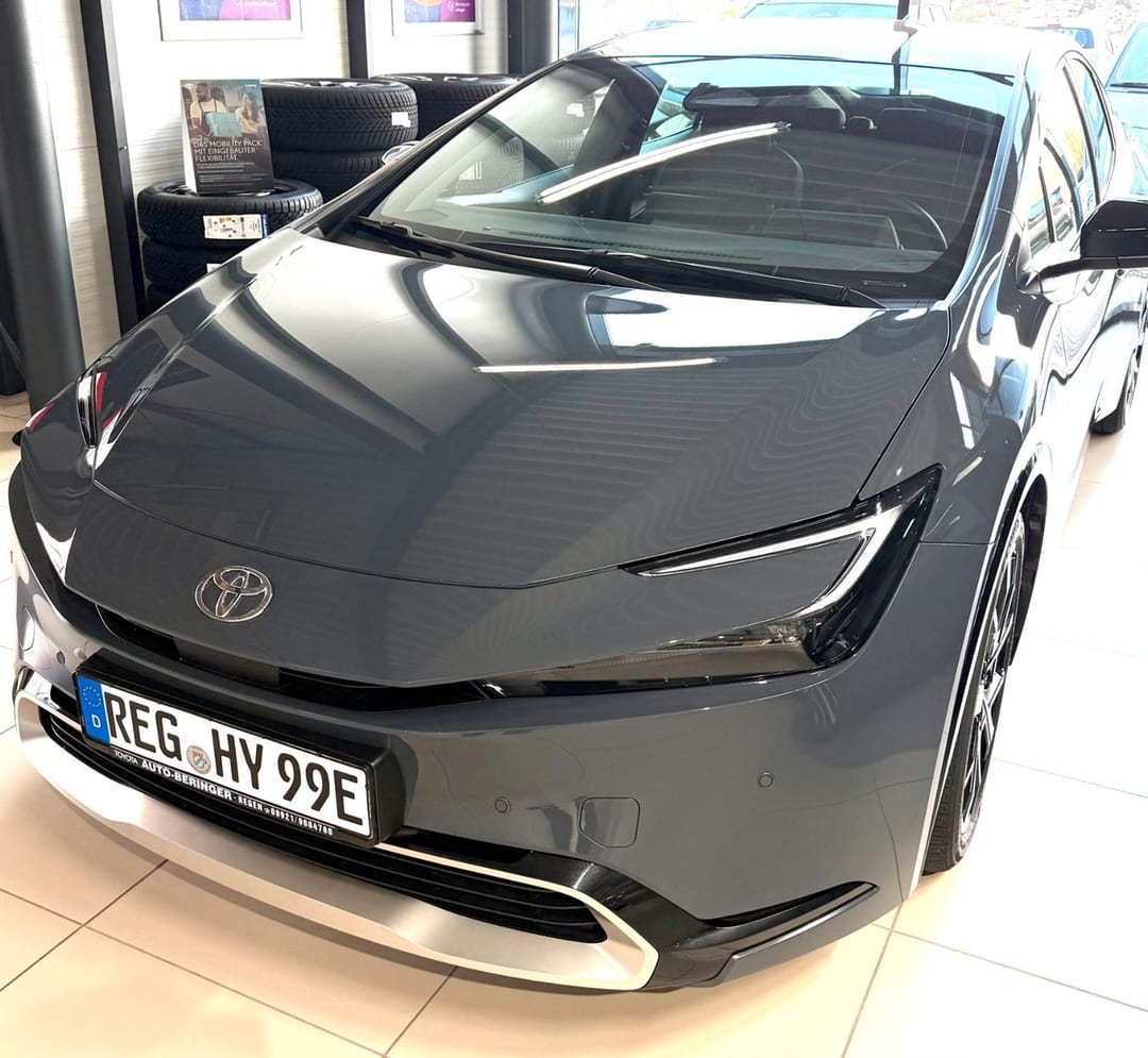 Toyota Prius Plug-in Hybrid Executive 2023