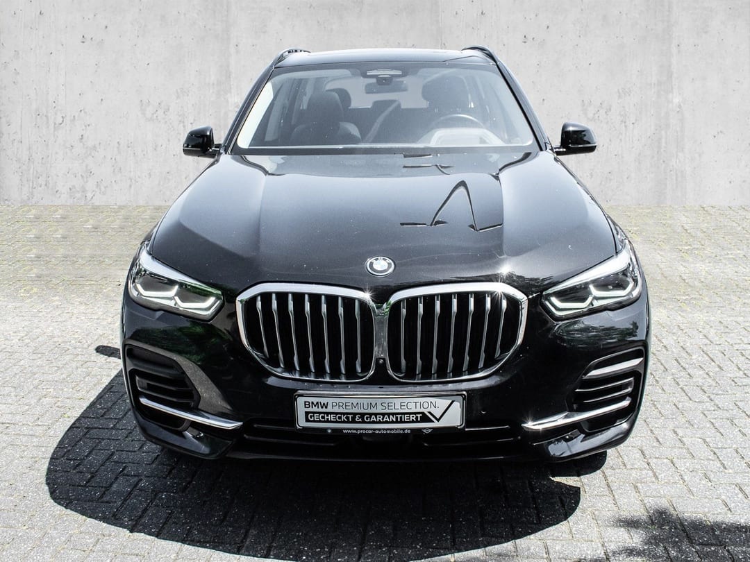 BMW X5 xDrive45e 2023