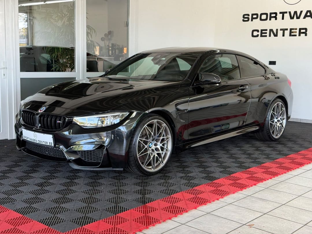 BMW M4 Coupe 2019