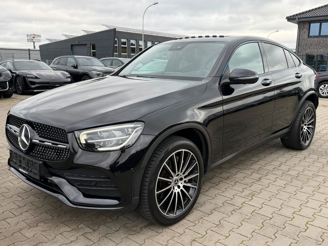 Mercedes-Benz GLC Coupé 300de AMG Line 2022