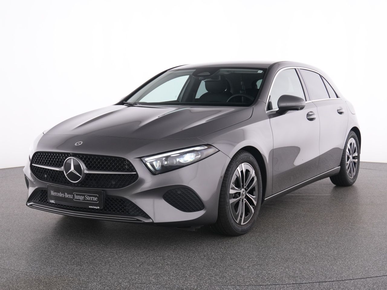 Mercedes-Benz Clase A de 2023 importado de Alemania, en el catálogo de Coches1