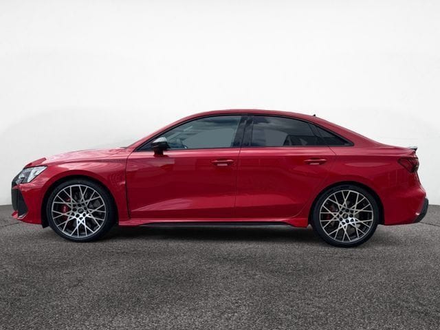 Audi RS3 de 2025 importado de Alemania, en el catálogo de Coches1