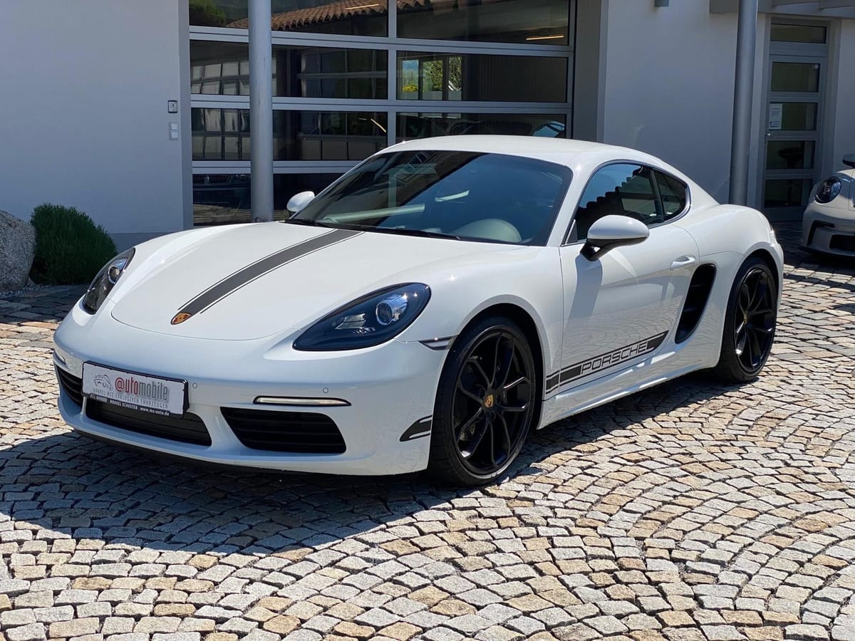 Porsche 718 Cayman de 2023 importado de Alemania, en el catálogo de Coches1