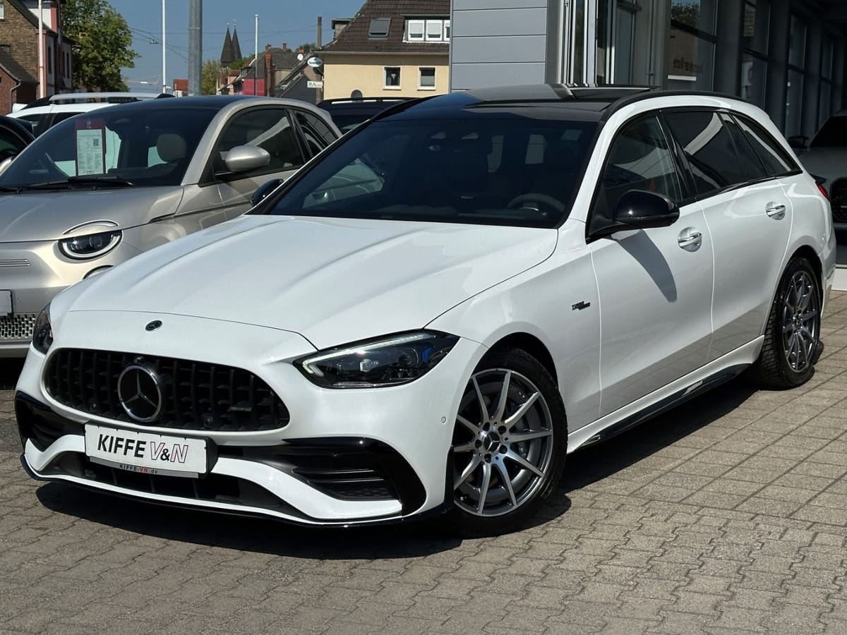 Mercedes-Benz Clase C de 2023 importado de Alemania, en el catálogo de Coches1