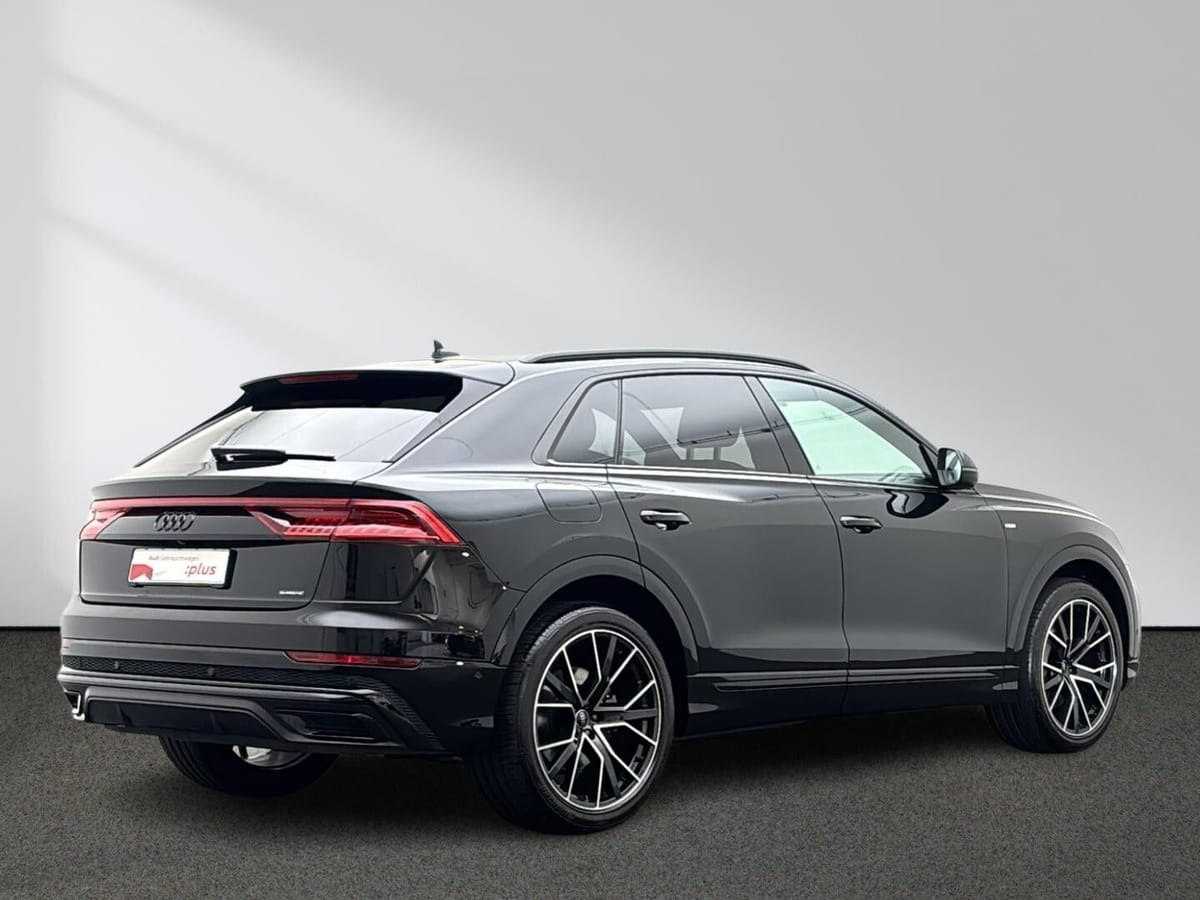 Audi Q8 de 2023 importado de Alemania, en el catálogo de Coches1