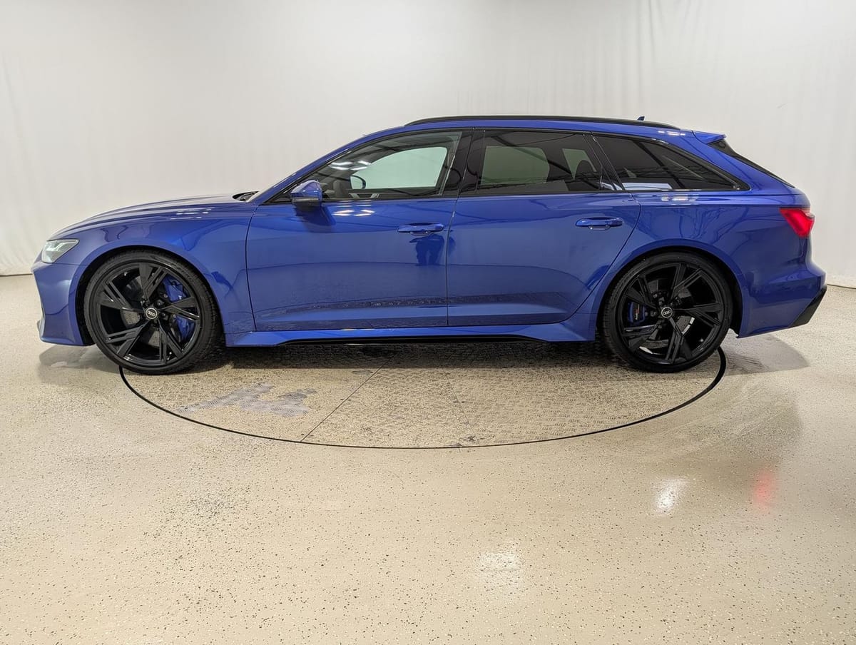 Audi RS6 de 2023 importado de Alemania, en el catálogo de Coches1