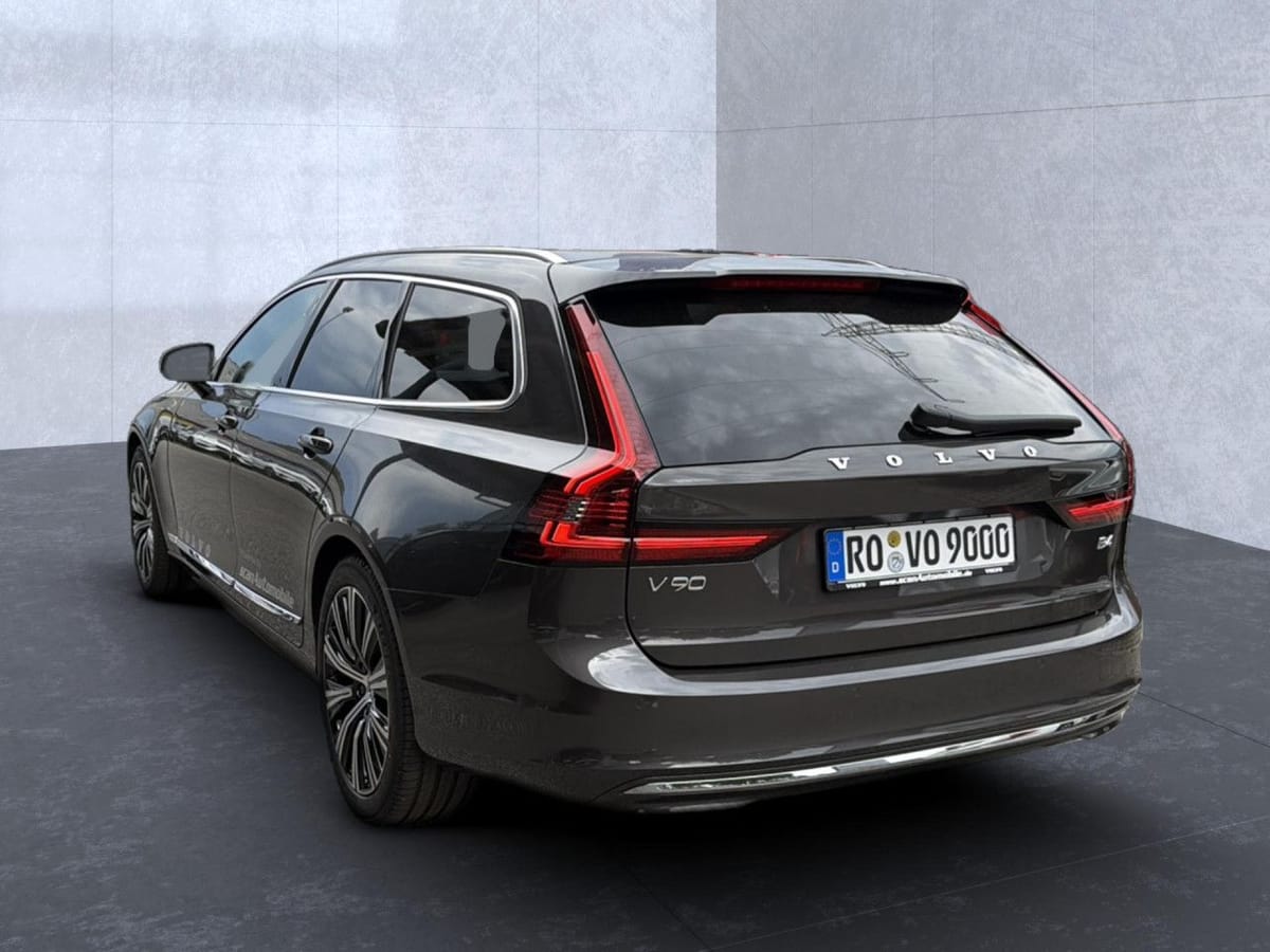 Volvo V90 de 2024 importado de Alemania, en el catálogo de Coches1