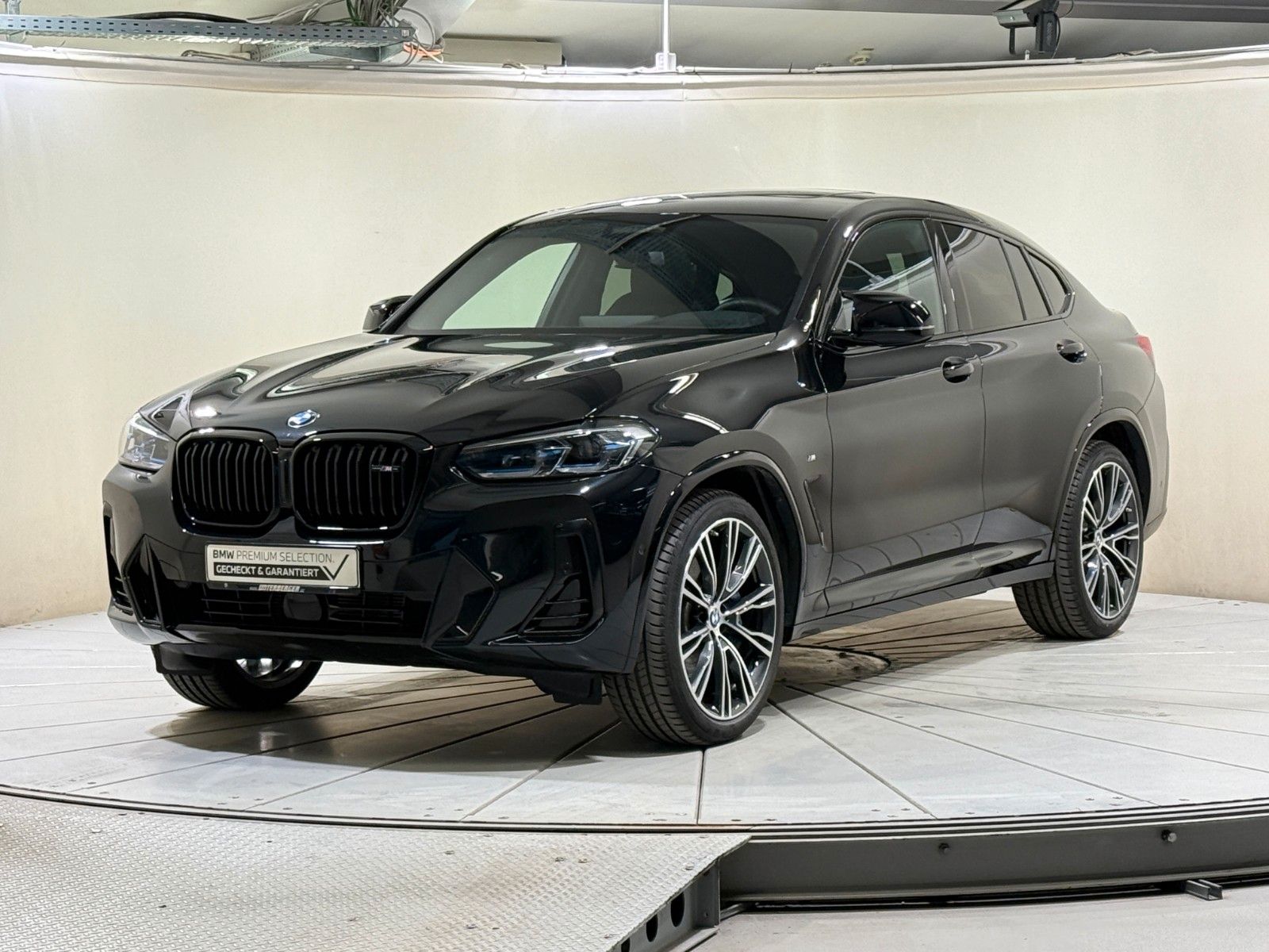 BMW X4 de 2025 importado de Alemania, en el catálogo de Coches1