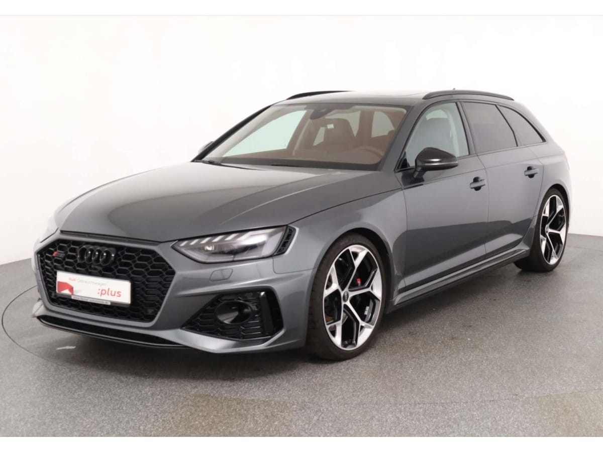 Audi RS4 de 2024 importado de Alemania, en el catálogo de Coches1