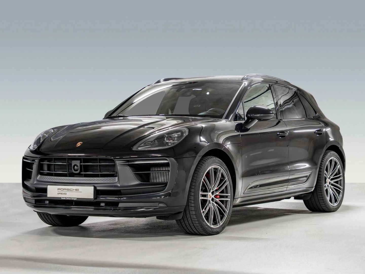 Porsche Macan de 2024 importado de Alemania, en el catálogo de Coches1